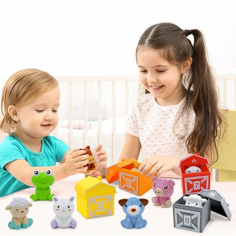 Interactive Montessori Farm Animal Playset for Kids – Barn and Animal Figures Toy Teeny Pandas