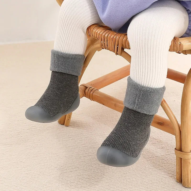 Winter Gray Sock Shoes - For Babies & Young Children Teeny Pandas